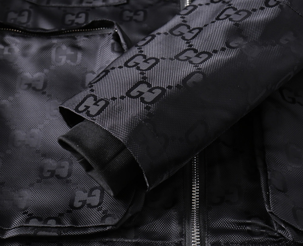 ブランドジャケット着用イメージ